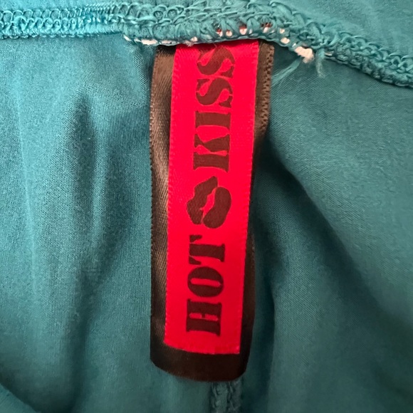 NWOT Turquoise crop yoga pants size XL - Picture 3 of 7